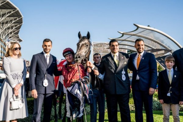 Roaring Lion crowned Cartier Horse of The Year